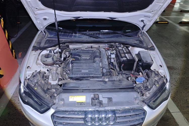 Used Audi A3 2016 Limousine 35 TFSI Prestige Edition Engine Bay