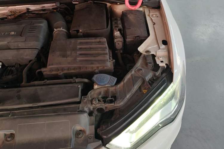 Used Audi A3 2016 Sportback 40 TFSI Style Edition Engine Bay Left