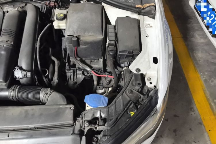 Used Audi A3 2016 Limousine 35 TFSI Style Edition Engine Bay Left