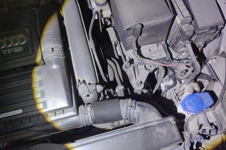 Used Audi A3 2016 Sportback 35 TFSI Ambition Edition Engine Bay Left