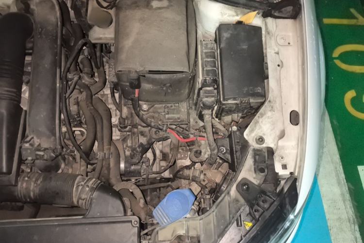 Used Audi A3 2016 Limousine 35 TFSI Ambition Edition Engine Bay Left