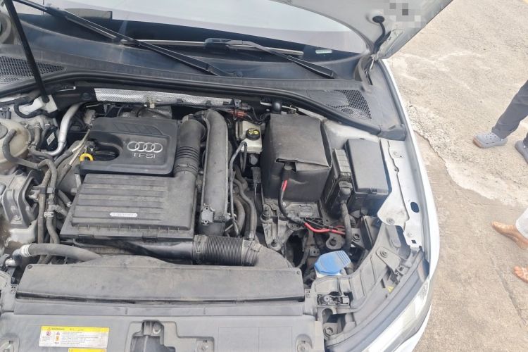 Used Audi A3 2016 Sportback 35 TFSI Ambition Engine Bay Left