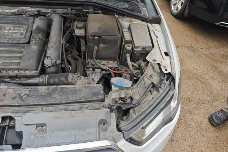 Used Audi A3 2016 Sportback 35 TFSI Ambition Edition Engine Bay Left