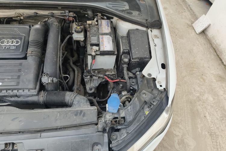 Used Audi A3 2016 Sportback 35 TFSI Ambition Engine Bay Left