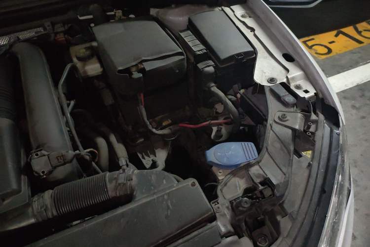 Used Audi A3 2016 Limousine 35 TFSI Prestige Edition Engine Bay Left