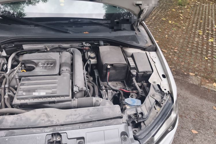 Used Audi A3 2016 Limousine 35 TFSI Prestige Edition Engine Bay Left