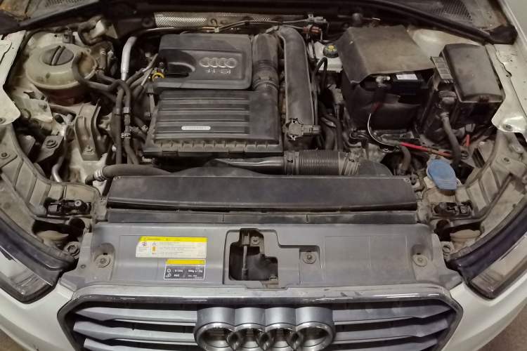 Used Audi A3 2016 Limousine 35 TFSI Ambition Edition Engine Bay