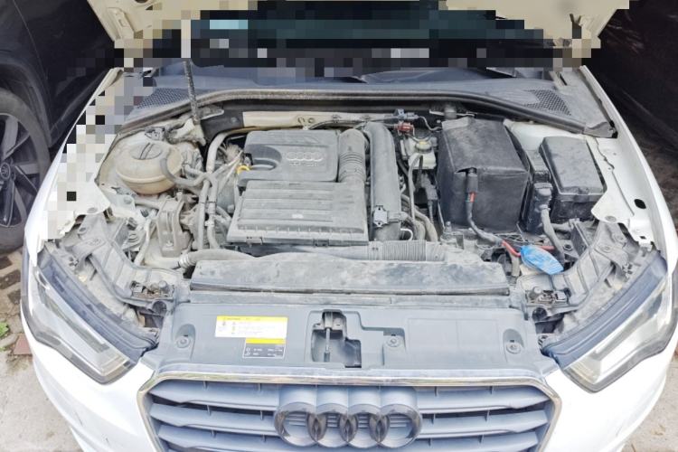 Used Audi A3 2016 Limousine 35 TFSI Style Edition Engine Bay