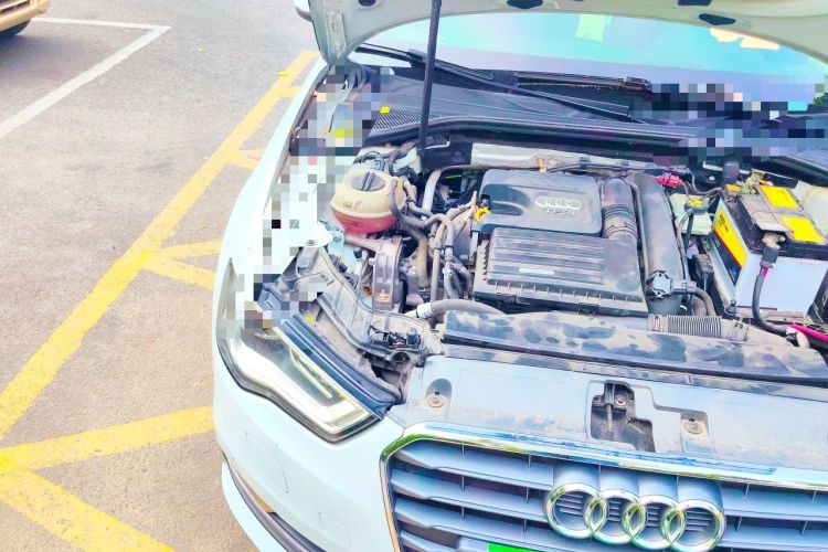 Used Audi A3 2016 Sportback 35 TFSI Style Edition Engine Bay Right