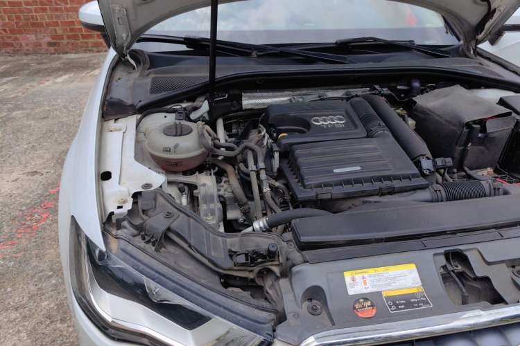 Used Audi A3 2016 Sportback 35 TFSI Ambition Engine Bay Right