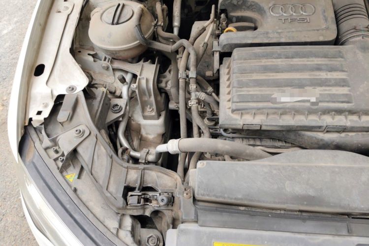 Used Audi A3 2016 Limousine 35 TFSI Prestige Edition Engine Bay Right