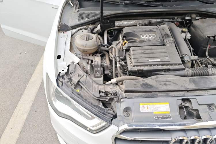 Used Audi A3 2016 Sportback 35 TFSI Style Edition Engine Bay Right
