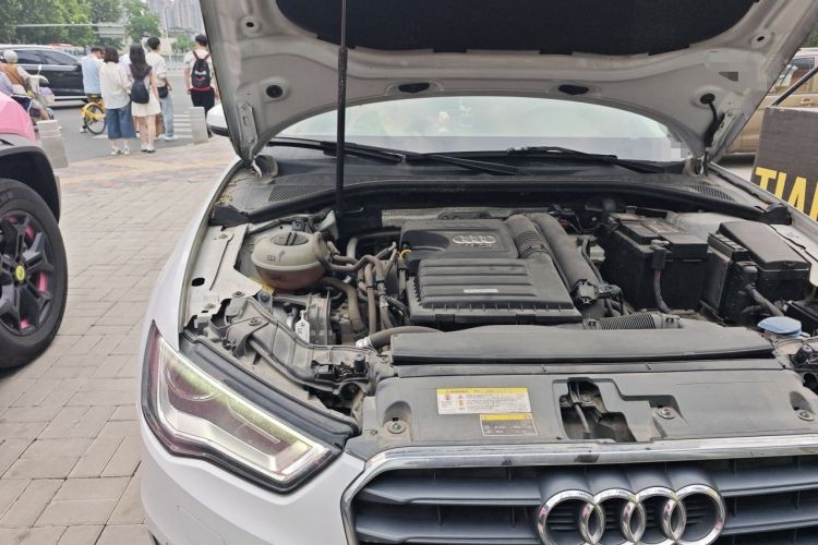 Used Audi A3 2016 Sportback 35 TFSI Style Edition Engine Bay Right