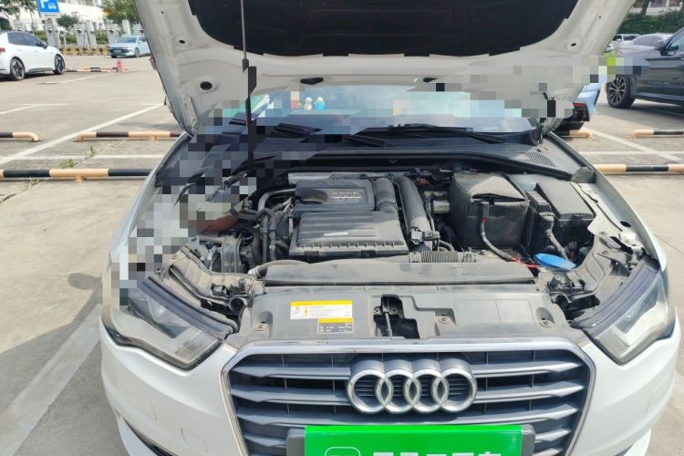 Used Audi A3 2016 Limousine 35 TFSI Ambition Edition Engine Bay Right