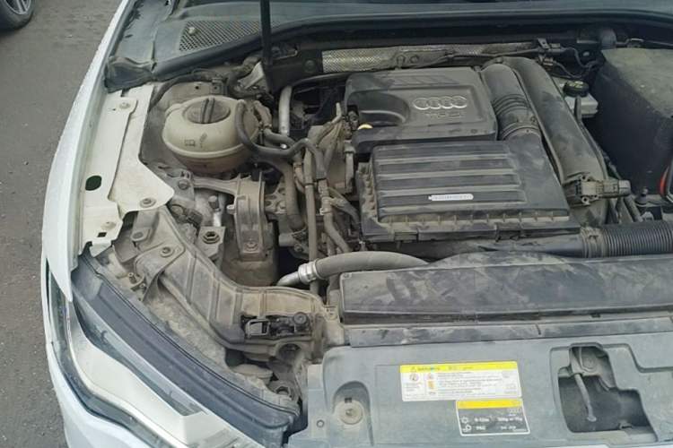 Used Audi A3 2016 Sportback 35 TFSI Ambition Edition Engine Bay Right