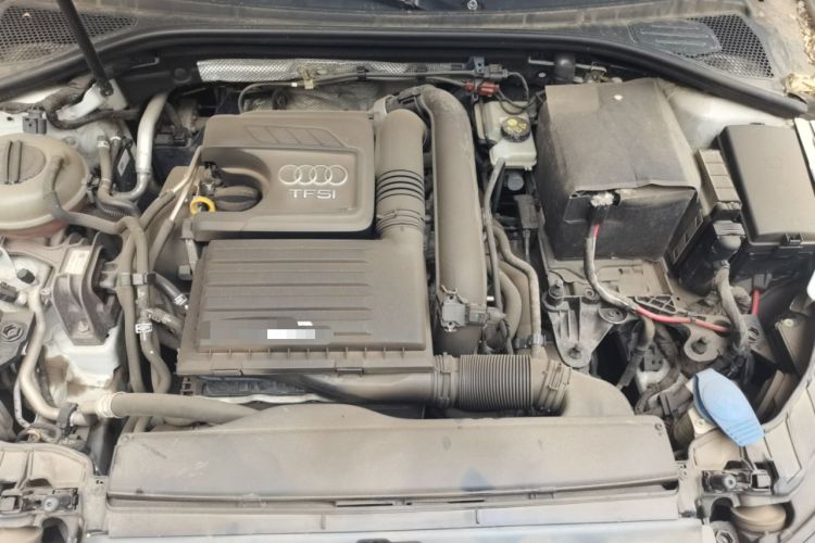 Used Audi A3 2016 Limousine 35 TFSI Ambition Edition Engine Bay