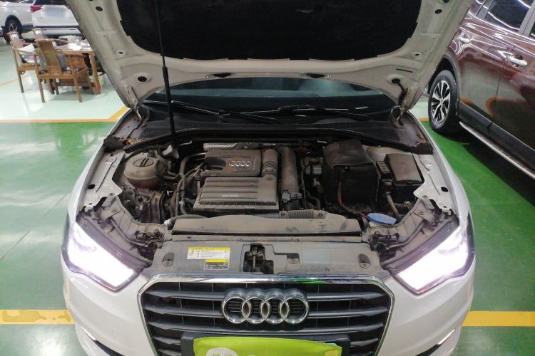 Used Audi A3 2016 Limousine 35 TFSI Prestige Edition Engine Bay