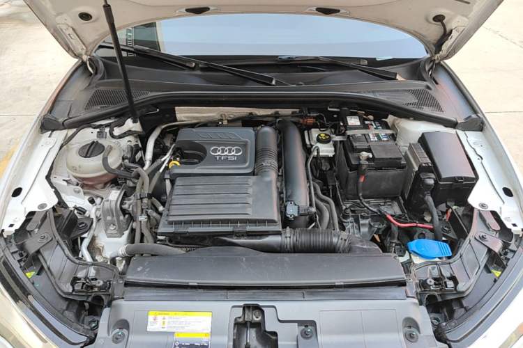 Used Audi A3 2016 Limousine 35 TFSI Prestige Edition Engine Bay