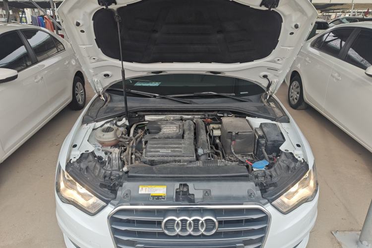 Used Audi A3 2016 Limousine 35 TFSI Ambition Edition Engine Bay