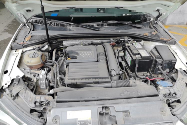 Used Audi A3 2016 Limousine 35 TFSI Ambition Edition Engine Bay