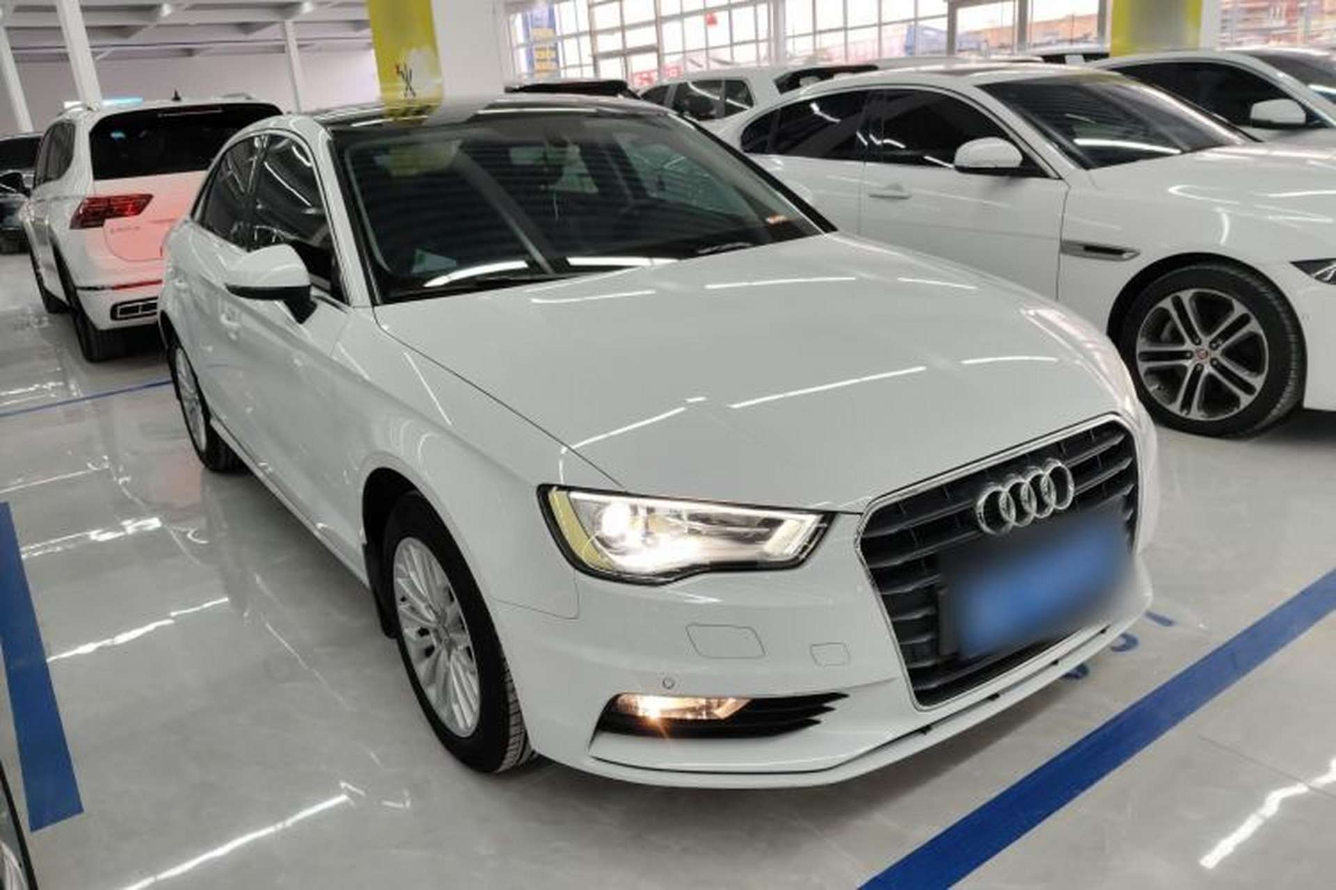 Used Audi A3 2016 Limousine 35 TFSI Prestige Edition Exterior 2