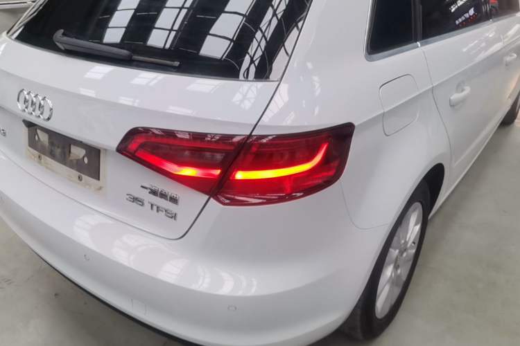 Used Audi A3 2016 Sportback 35 TFSI Ambition Exterior 3