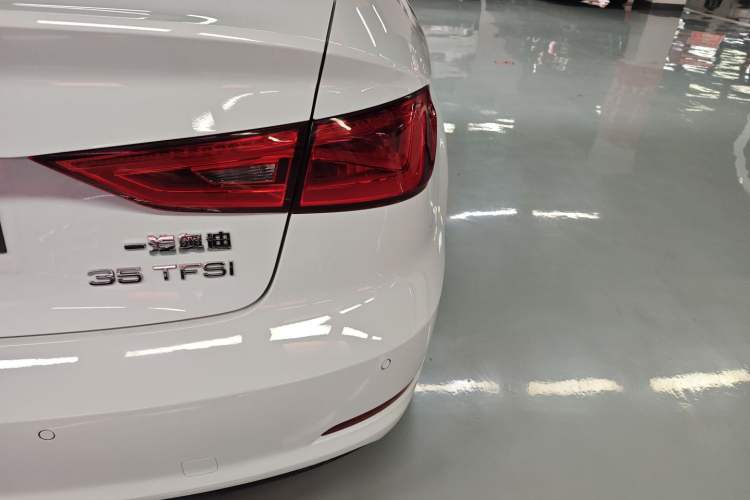 Used Audi A3 2016 Limousine 35 TFSI Style Edition Exterior 3