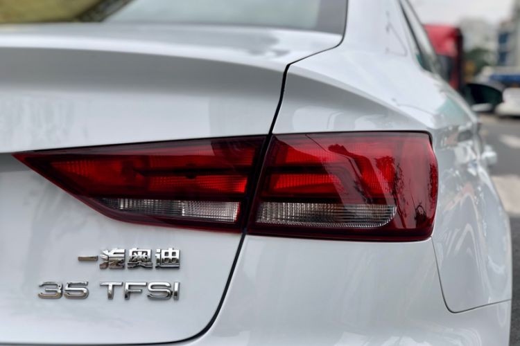 Used Audi A3 2016 Limousine 35 TFSI Ambition Edition Exterior 4