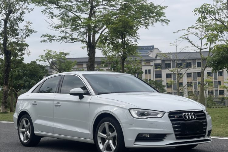 Used Audi A3 2016 Limousine 35 TFSI Ambition Edition Exterior 4