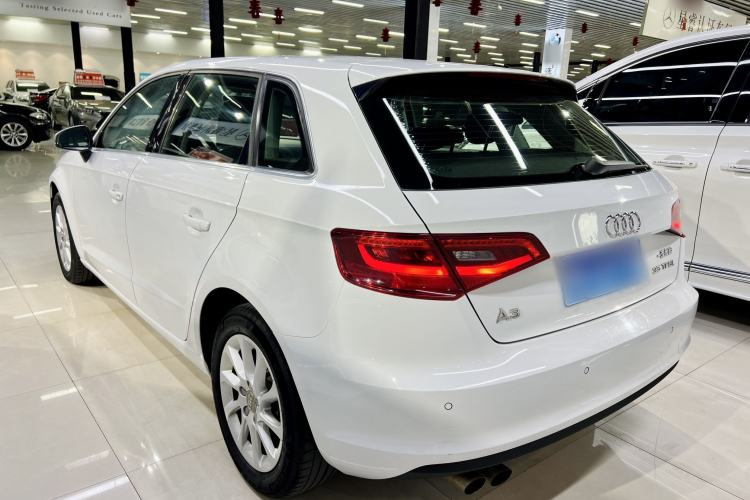 Used Audi A3 2016 Sportback 35 TFSI Ambition Exterior 4