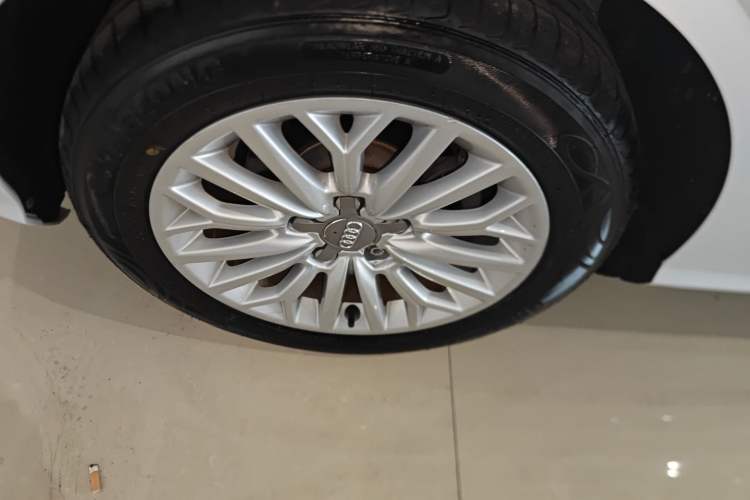 Used Audi A3 2016 Limousine 35 TFSI Ambition Edition Exterior 4