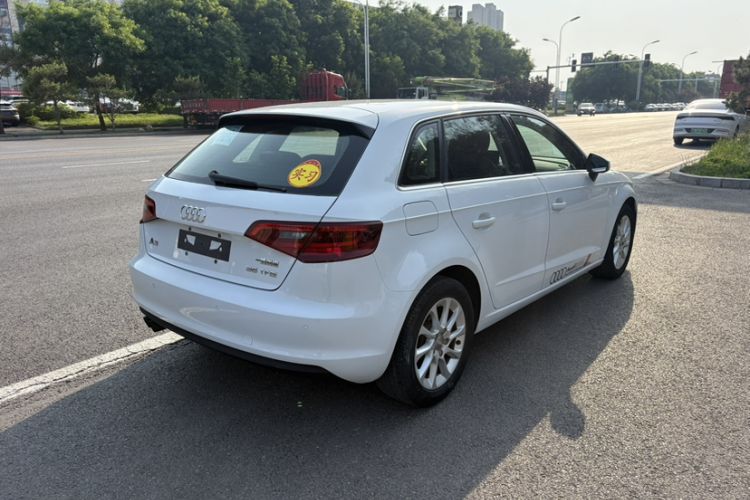 Used Audi A3 2016 Sportback 35 TFSI Ambition Exterior 6