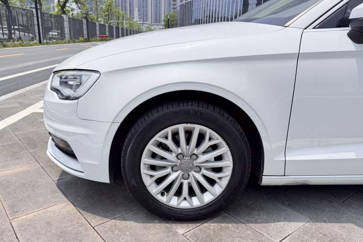 Used Audi A3 2016 Limousine 35 TFSI Prestige Edition Exterior 8