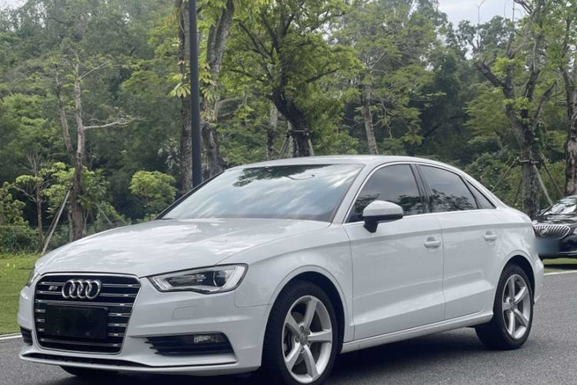 Used Audi A3 2016 Limousine 35 TFSI Ambition Edition Front Left 45 Deg