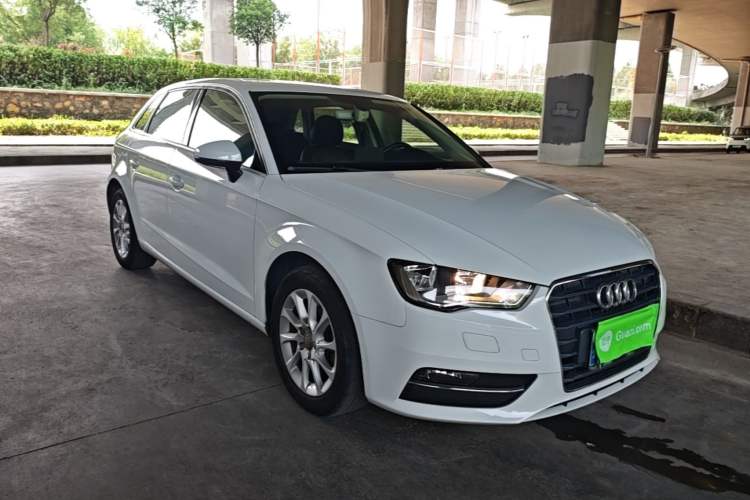 Used Audi A3 2016 Sportback 35 TFSI Ambition Edition Front Right 45 Deg