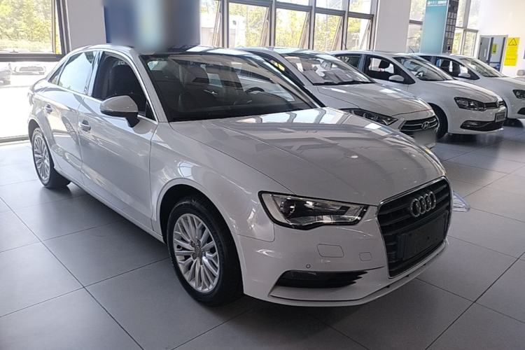 Used Audi A3 2016 Limousine 35 TFSI Prestige Edition Front Right 45 Deg