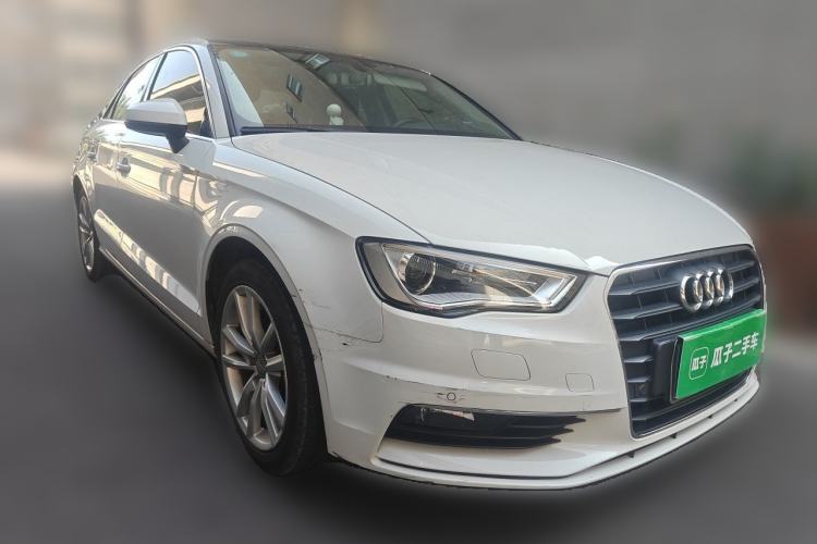 Used Audi A3 2016 Limousine 35 TFSI Style Edition Front Right 45 Deg