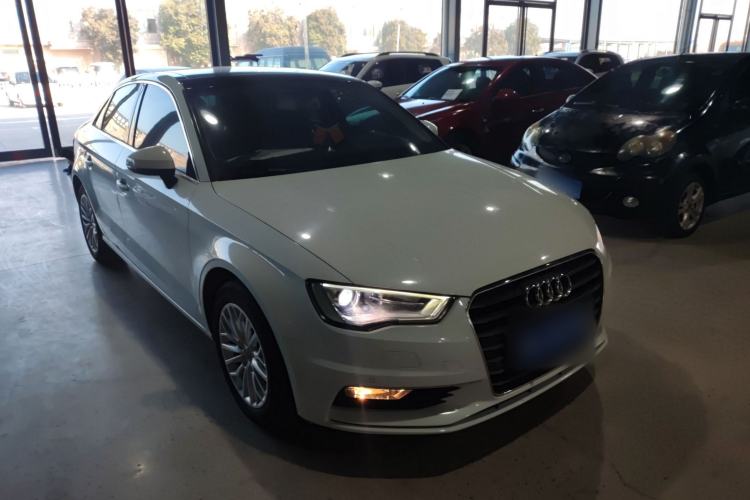 Used Audi A3 2016 Limousine 35 TFSI Prestige Edition Front Right 45 Deg