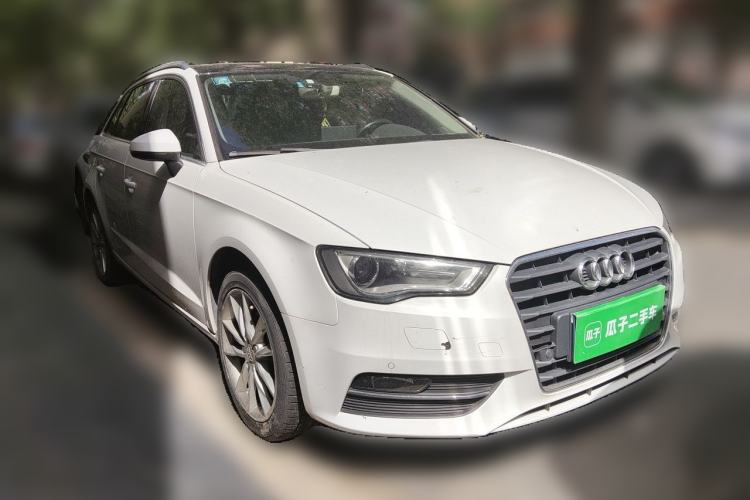 Used Audi A3 2016 Sportback 35 TFSI Style Edition Front Right 45 Deg