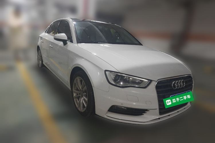 Used Audi A3 2016 Limousine 35 TFSI Style Edition Front Right 45 Deg