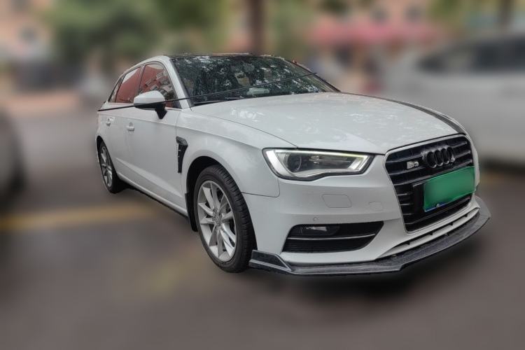 Used Audi A3 2016 Sportback 35 TFSI Ambition Front Right 45 Deg