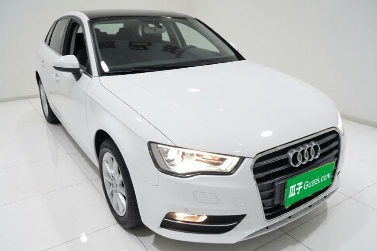 Used Audi A3 2016 Sportback 35 TFSI Ambition Front Right 45 Deg