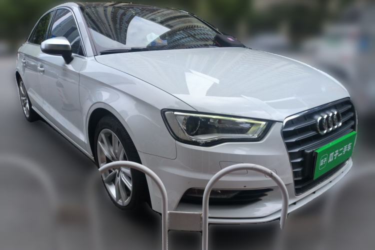 Used Audi A3 2016 Limousine 35 TFSI Prestige Edition Front Right 45 Deg