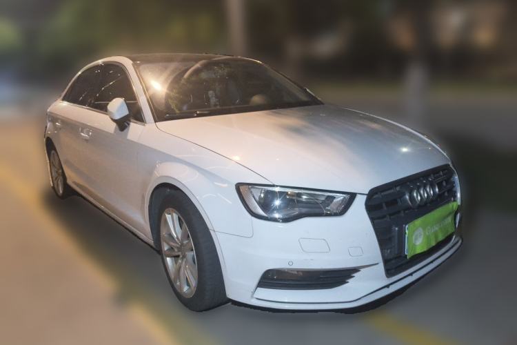 Used Audi A3 2016 Limousine 35 TFSI Style Edition Front Right 45 Deg