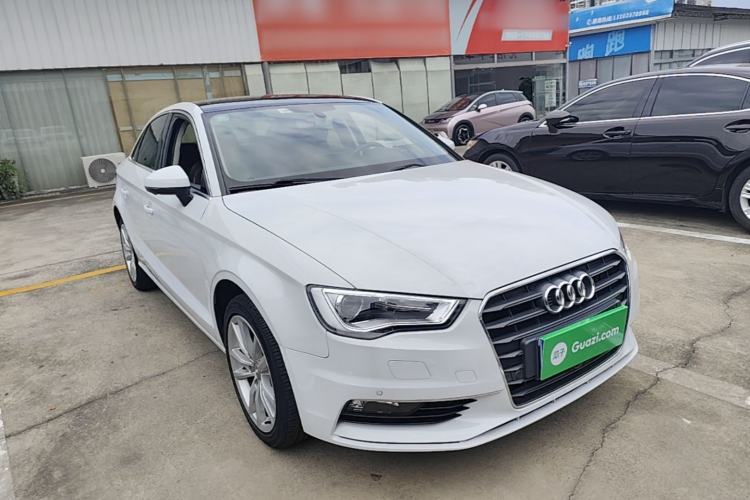 Used Audi A3 2016 Limousine 35 TFSI Style Edition Front Right 45 Deg