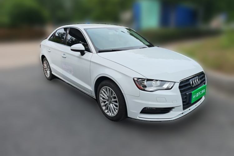 Used Audi A3 2016 Limousine 35 TFSI Ambition Edition Front Right 45 Deg