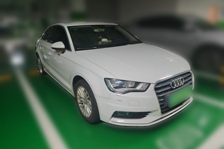 Used Audi A3 2016 Limousine 35 TFSI Ambition Edition Front Right 45 Deg