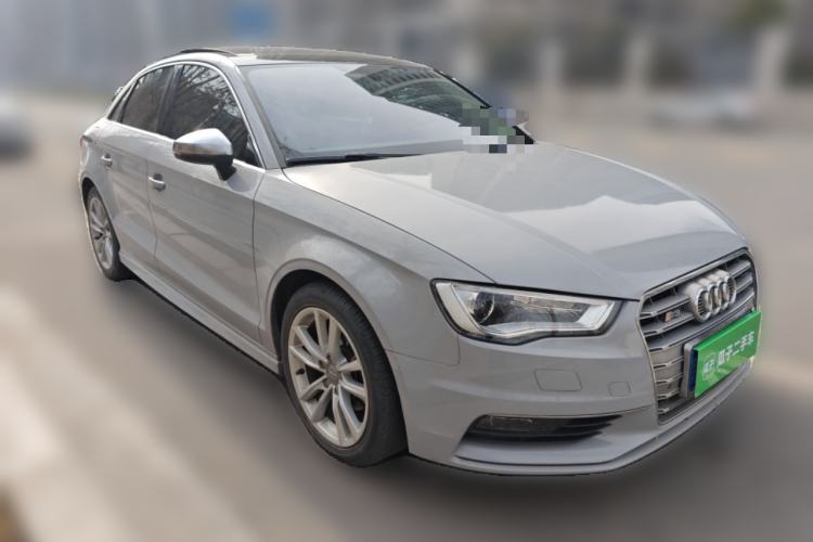 Used Audi A3 2016 Limousine 35 TFSI Style Edition Front Right 45 Deg