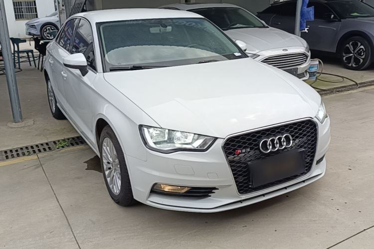 Used Audi A3 2016 Limousine 35 TFSI Ambition Edition Front Right 45 Deg