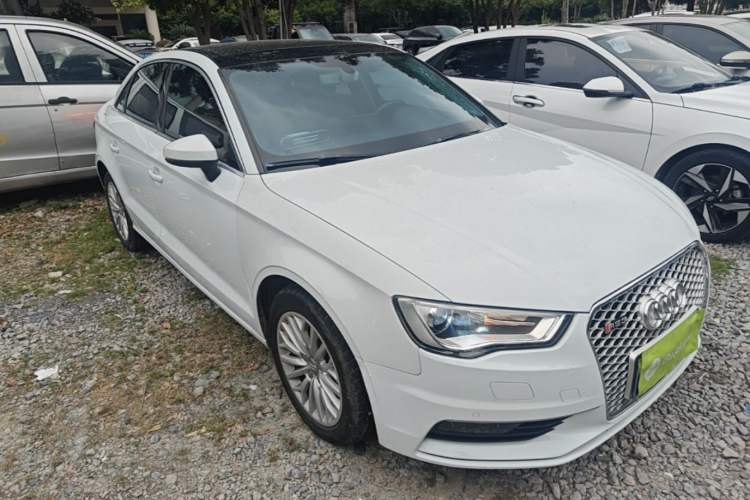 Used Audi A3 2016 Limousine 35 TFSI Prestige Edition Front Right 45 Deg